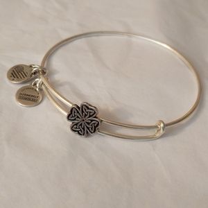 Alex and Ani Clover Bead Bracelet